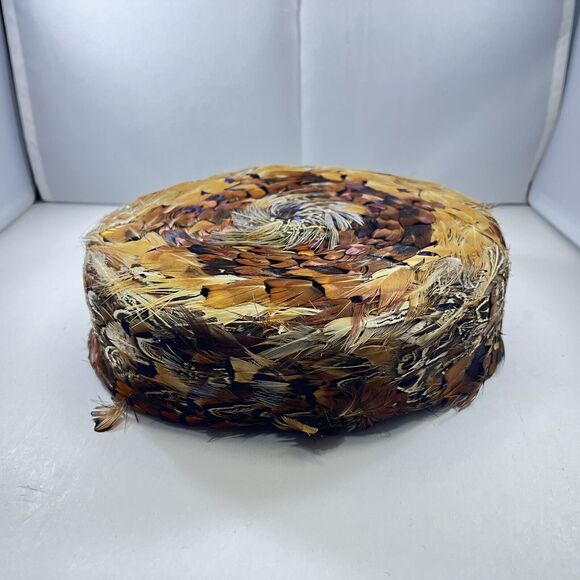 Ladies Vintage 1950s Pillbox Style Pheasant Feather Hat, Fashioned by Claire - Picture 4 of 8